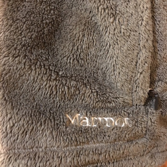 Women’s size M Marmot zippered fuzzy fleece jacket - Picture 2 of 6